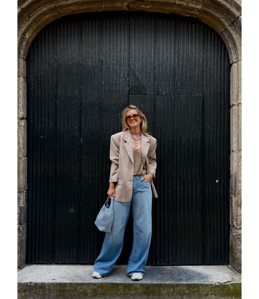 Everyday blazer look