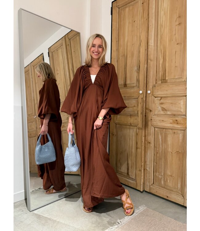 Long V-Neck Dress - Uni Brown