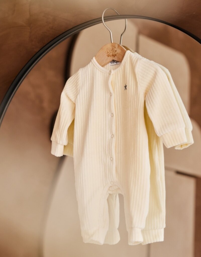 Dirkje Q girls shine off white