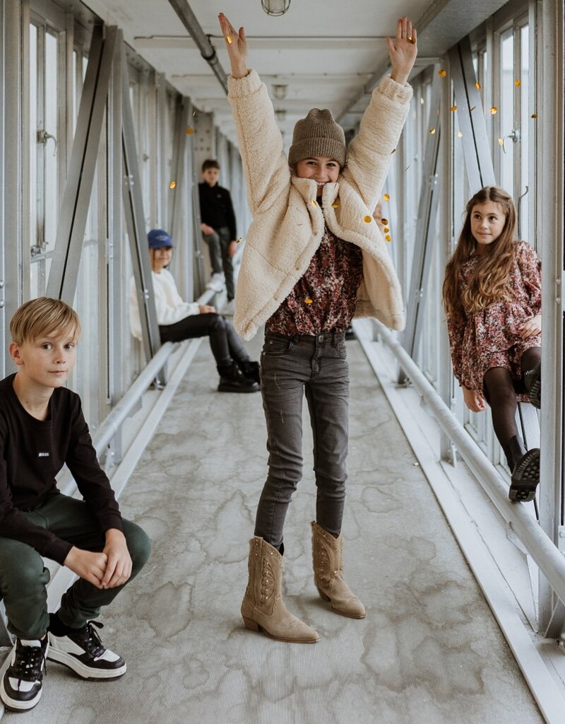 No way Monday Q girls 1 grey jeans