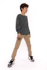 No way Monday Q boys 3 camel