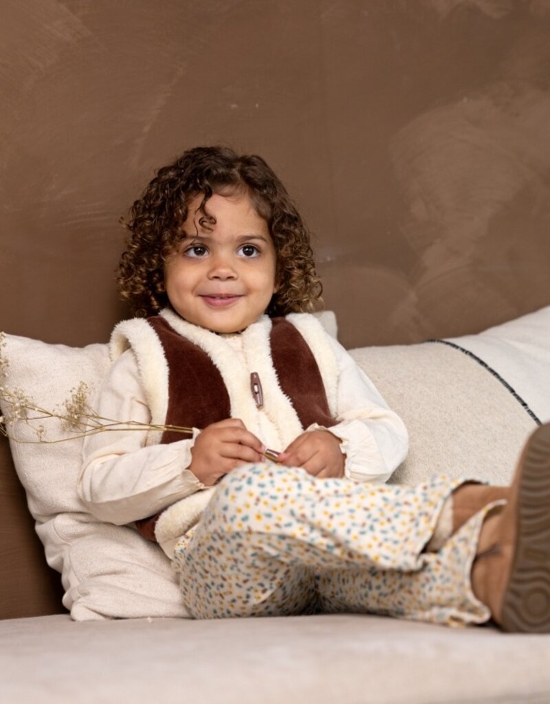 Dirkje Q girls shine brown
