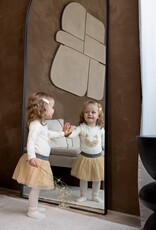 Dirkje Q girls love dark sand