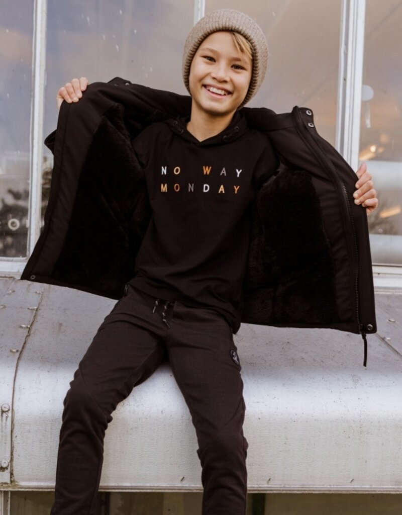No way Monday shirt Q boys 6 black