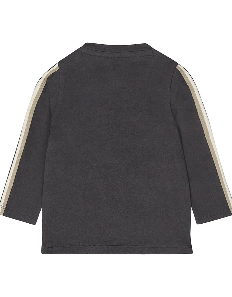 Dirkje Q boys basketball grey
