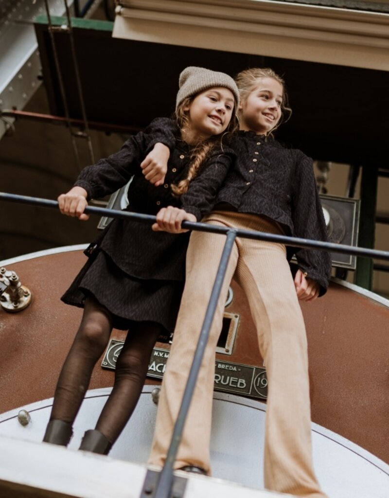 No way Monday Q girls 5 black