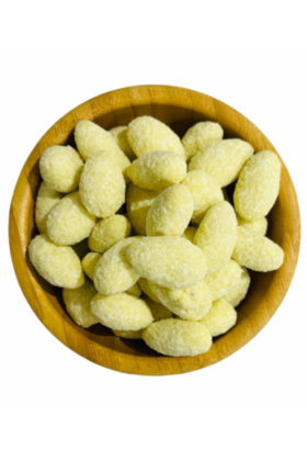 Mandelkerne mit Kokosflocken in weißer Schokolade