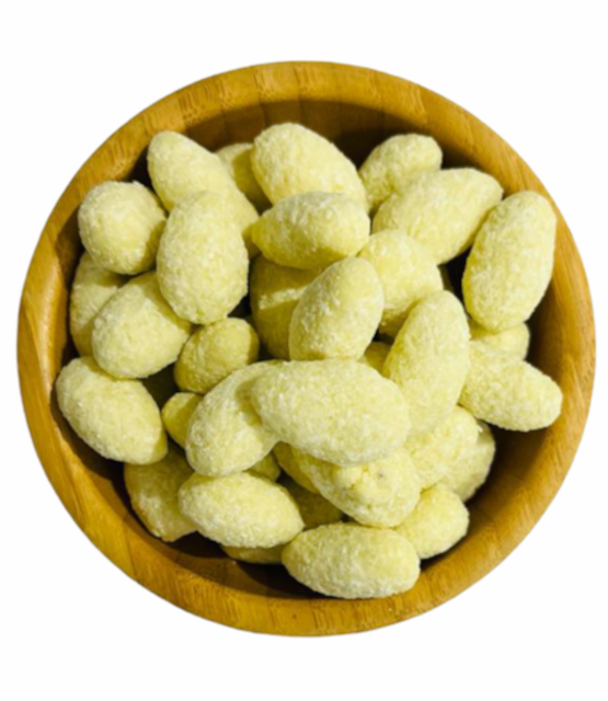 Mandelkerne mit Kokosflocken in weißer Schokolade Mandelkerne mit Kokosflocken in weißer Schokolade
