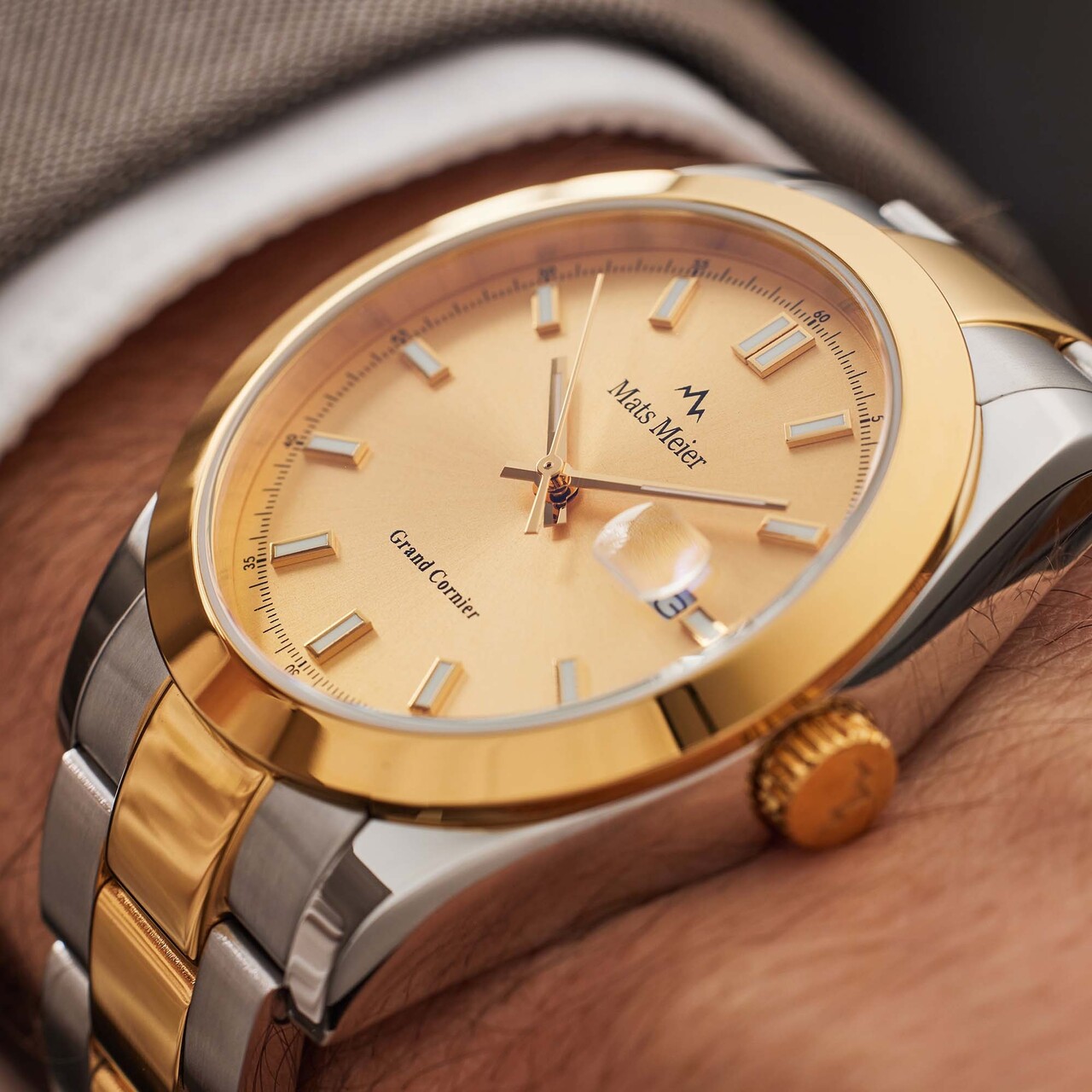 Mats Meier mens watch gold and silver coloured MM00521