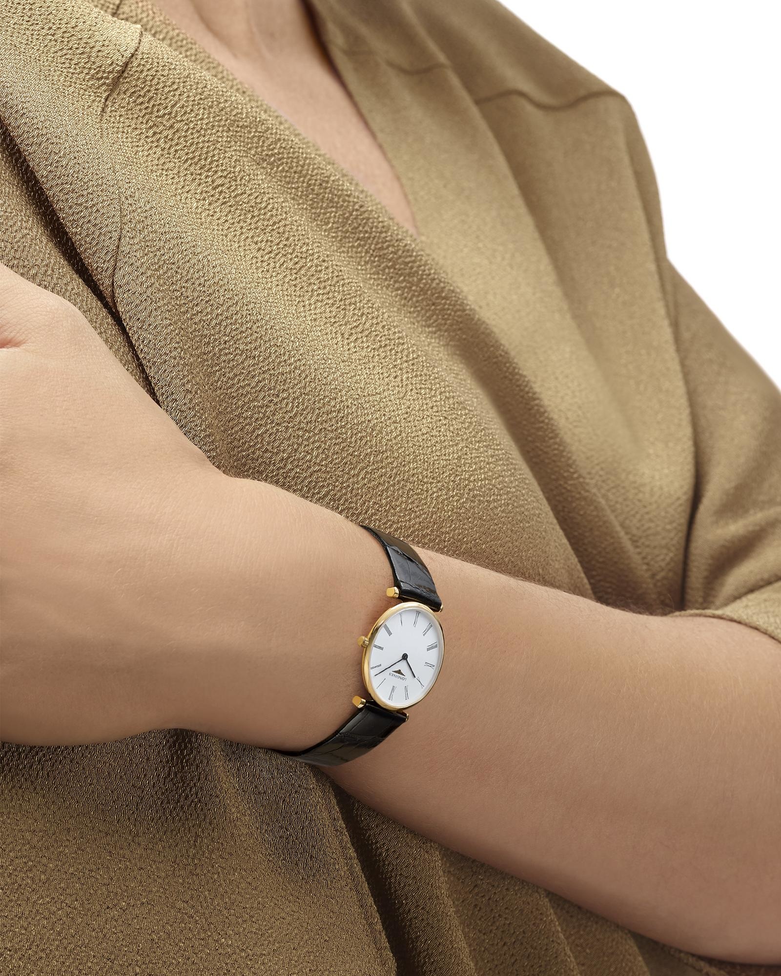LONGINES La Grande Classique Lady 29mm Quartz L4.512.2.11.2 Juwelier van der Weerd Janssen Zeist