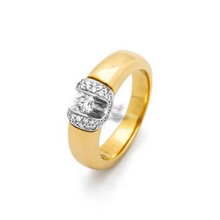 HuisCollectie HuisCollectie Ring 14k Geelgoud met diamant totaal 0.44ct TW/VVS  mt 52 -14449