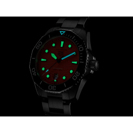 TAG Heuer TAG Heuer Aquaracer Professional 300 43mm WBP201F.BA0632