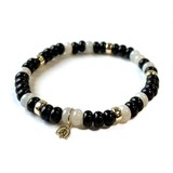 Y&G Y&G Armband 14k geelgoud met onyx en witte agaat  (6x4mm)- SP0026