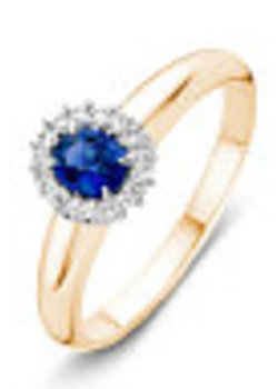 Blue sapphire jewelry