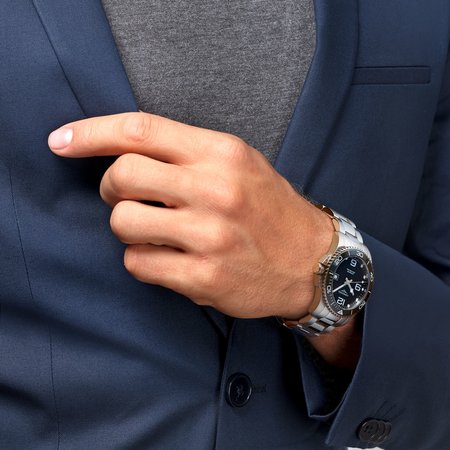 Longines LONGINES HydroConquest Ceramic 41mm Automatic L3.781.4.56.6