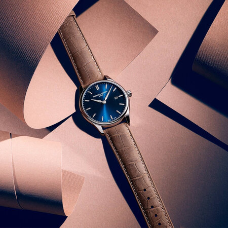 Frederique Constant FREDERIQUE CONSTANT Classics Gents Quartz 40mm FC-220NS5B6-LS