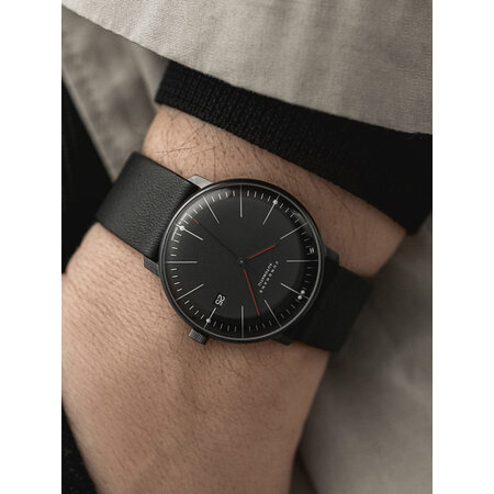 Junghans Junghans Max Bill Automatic Bauhaus 38mm 27/4308.02