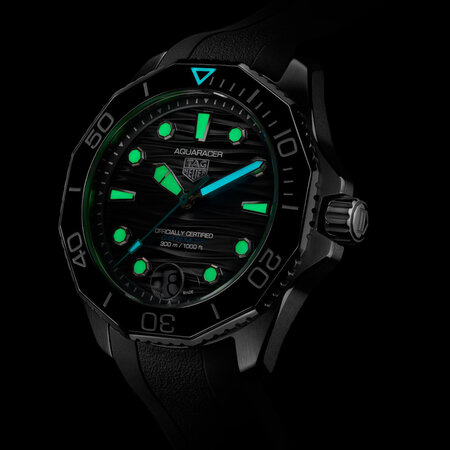 TAG Heuer TAG Heuer Aquaracer Professional 300 42mm WBP5110.FT6257