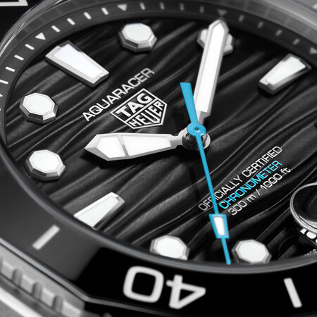 TAG Heuer TAG Heuer Aquaracer Professional 300 42mm WBP5110.FT6257