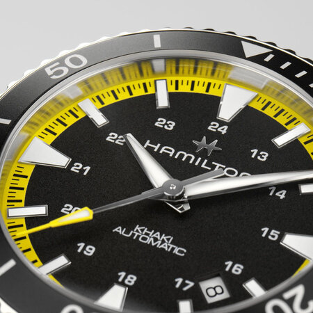 Hamilton HAMILTON Khaki Navy Scuba Auto 40mm H82395332