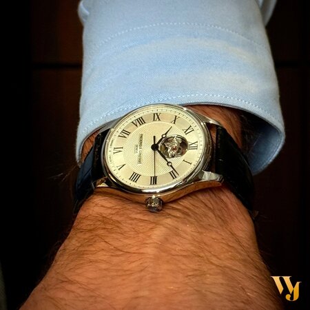 Frederique Constant FREDERIQUE CONSTANT Classics Gents Heartbeat 40mm FC-310MC5B6