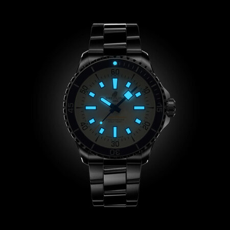 Breitling BREITLING Superocean automatic 42mm A17375E71G1A1