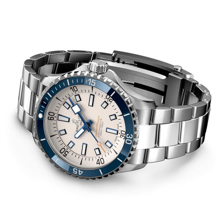 Breitling BREITLING Superocean automatic 42mm A17375E71G1A1