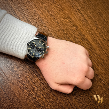 Junghans Junghans Pilot Chronoscope Automaat 43mm 27/3493.00