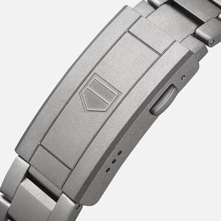 TAG Heuer TAG Heuer Aquaracer Professional 200 Solargraph 40mm WBP1182.BF0000