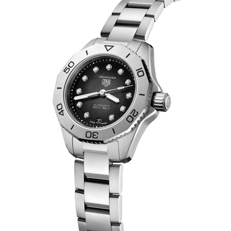 TAG Heuer PRE-OWNED TAG Heuer Aquaracer Professional 200 Automatic 30mm WBP2410.BA0622