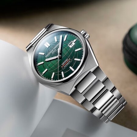 Frederique Constant FREDERIQUE CONSTANT Highlife COSC Automatic 39mm  FC-303G3NH6B