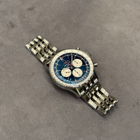Breitling PRE-OWNED BREITLING Navitimer B01 46mmAB0137211C1A1