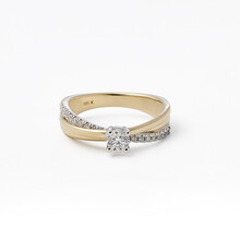 Katinka Berretty Katinka Berretty Ring Elegant Xpression Medium 14k geelgoud met diamant 06RGW077BR
