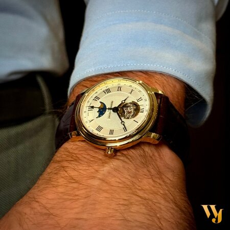 Frederique Constant PRE-OWNED FREDERIQUE CONSTANT Classics Heartbeat Moonphase 40mm FC-335MC4P5
