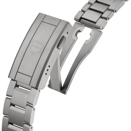 TAG Heuer TAG Heuer Aquaracer Professional 200 Solargraph 40mm WBP1184.BF0008