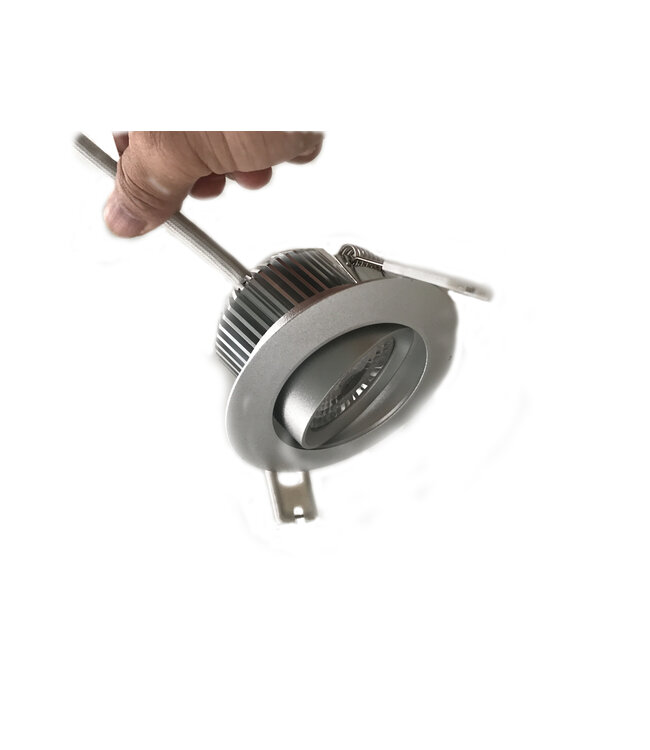 Spot encastrable IP44 LED dimmable inclinable perçage 70 mm