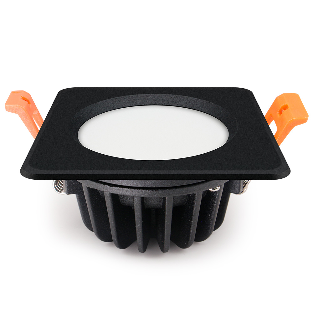 Spot LED encastrable salle de bain IP65 étanche 12W carré noir scie 95 mm