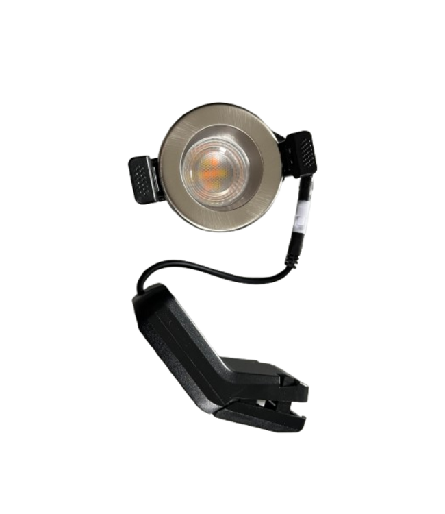 Grijze LED inbouwspot 40 mm met 4W vermogen en IP65-afwerking die helder, sfeervol licht geeft in smalle kamers.