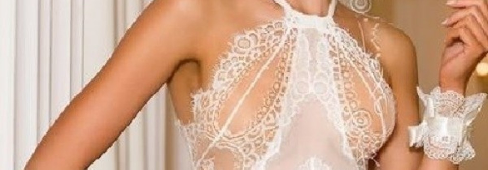 Doorzichtige Lingerie Body Wit of Ecru