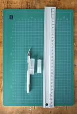 Schneide-Set mit Schneidemesser, Lineal und Schneidematte