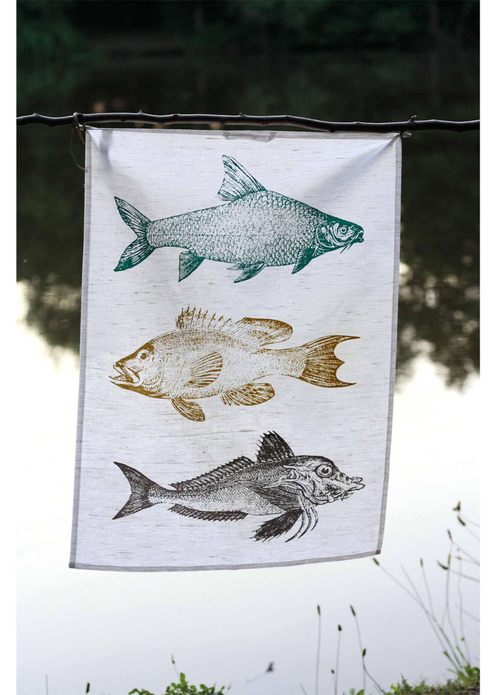 Frohstoff halflinnen theedoek met drie vissen