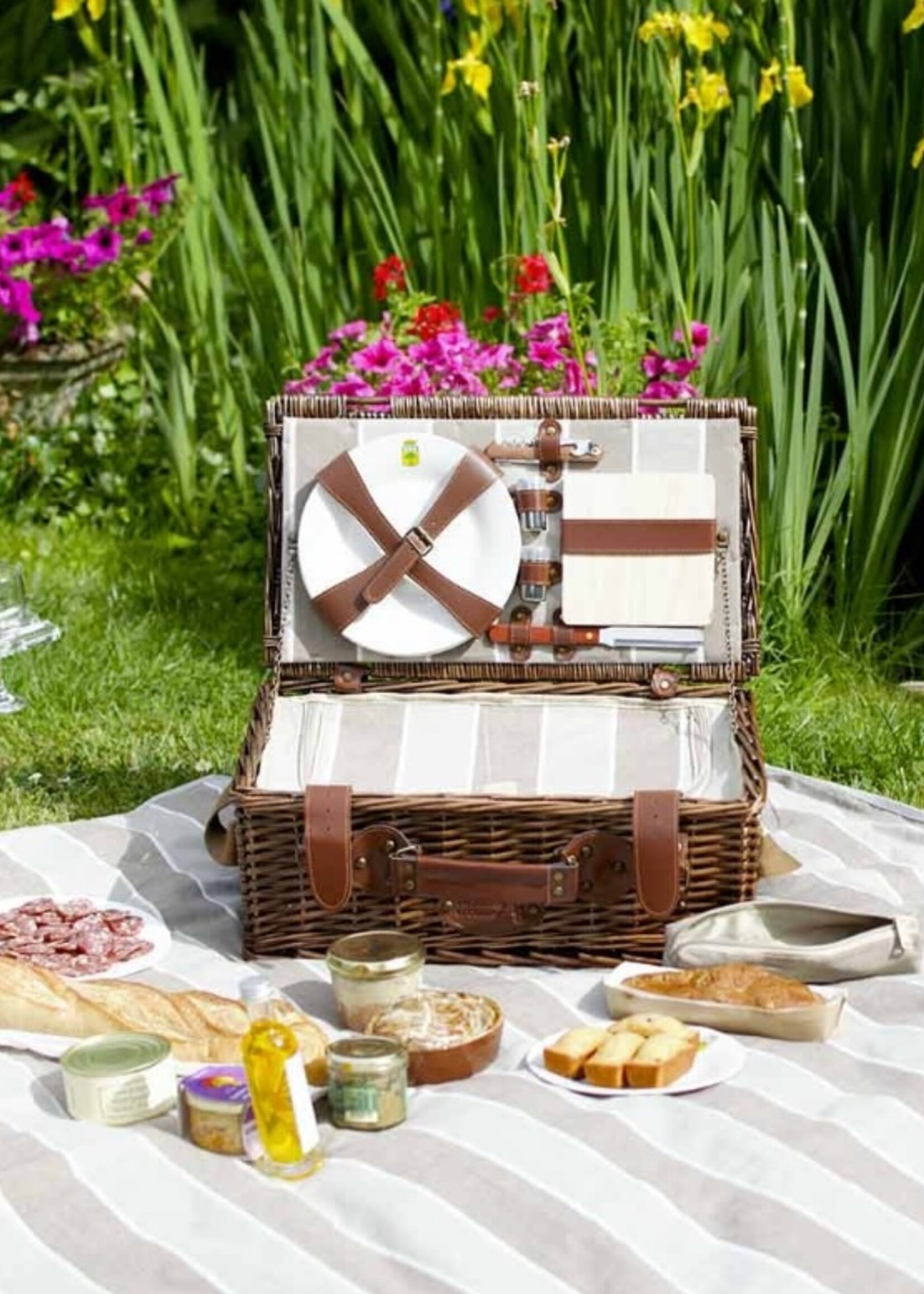 Les Jardins de la Comtesse lichtbruin en zandkleurig gestreept picknickkleed 140 x 140 cm