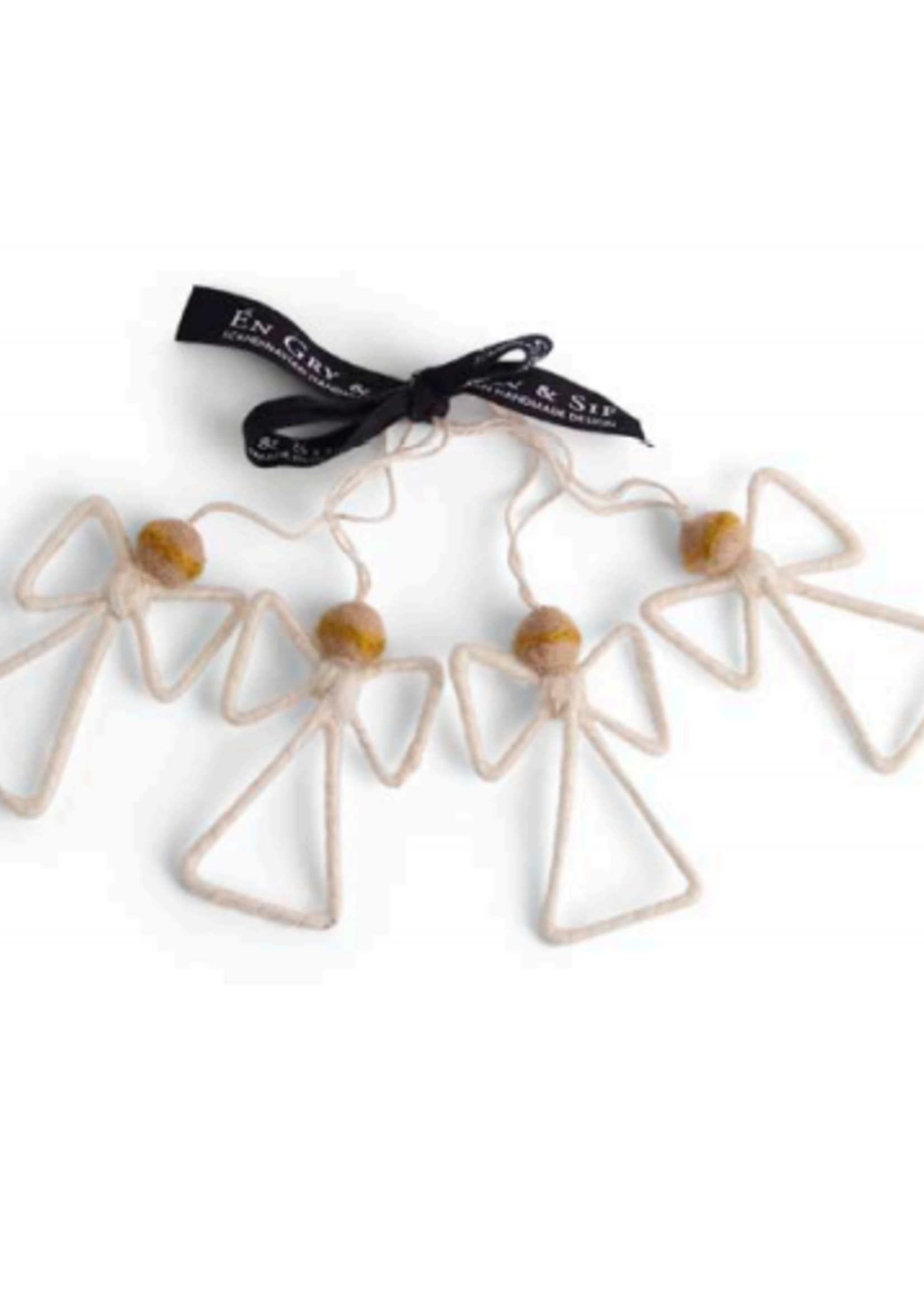 Én Gry & Sif vier handgemaakte vilten witte engeltjes - kerstboom decoratie hangertjes