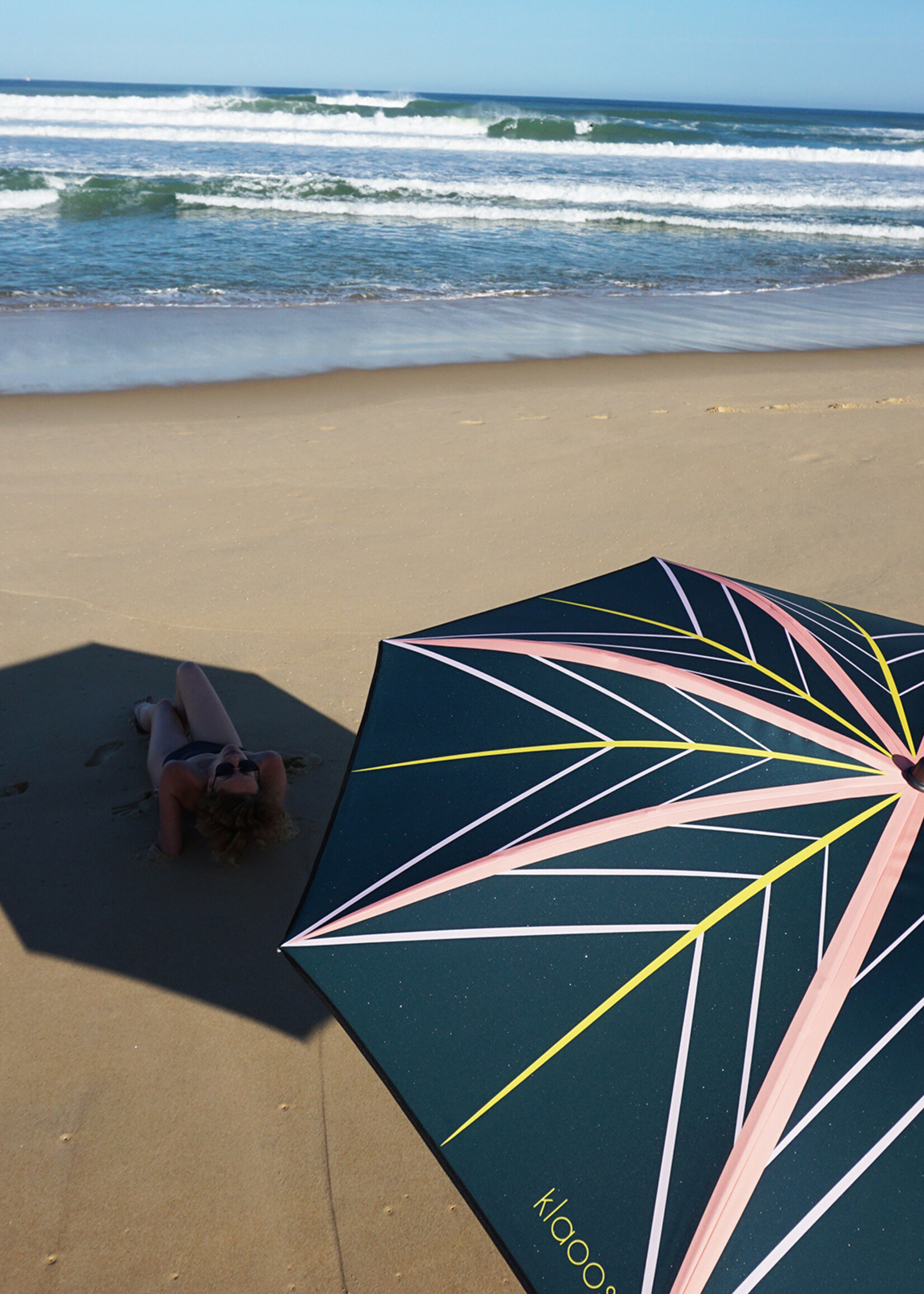 Klaoos Parasol voor het strand Stella Groen