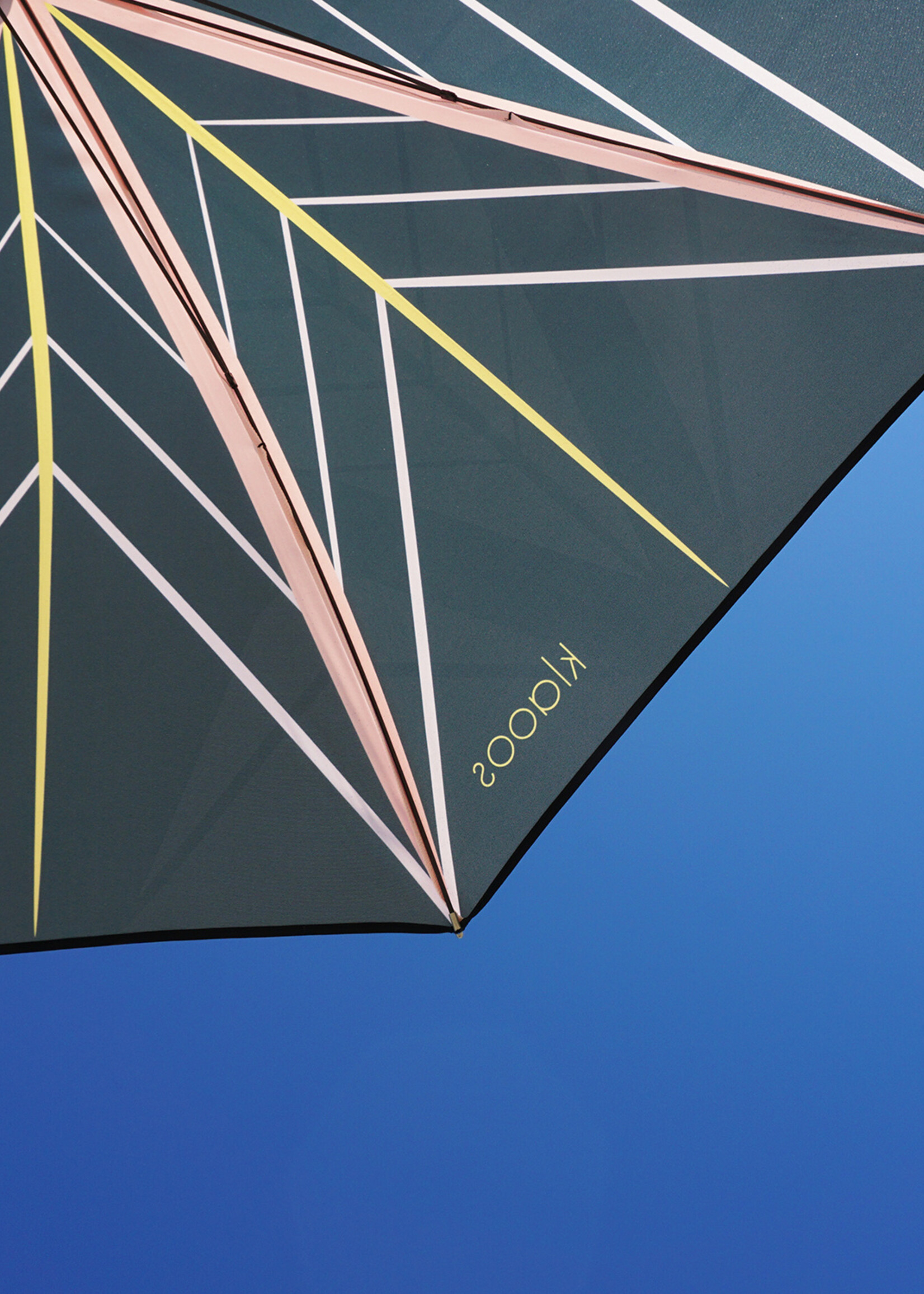 Klaoos Parasol voor het strand Stella Groen