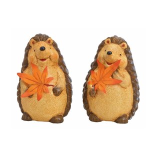 Twee schattige Egeltjes met Herfstblaadjes