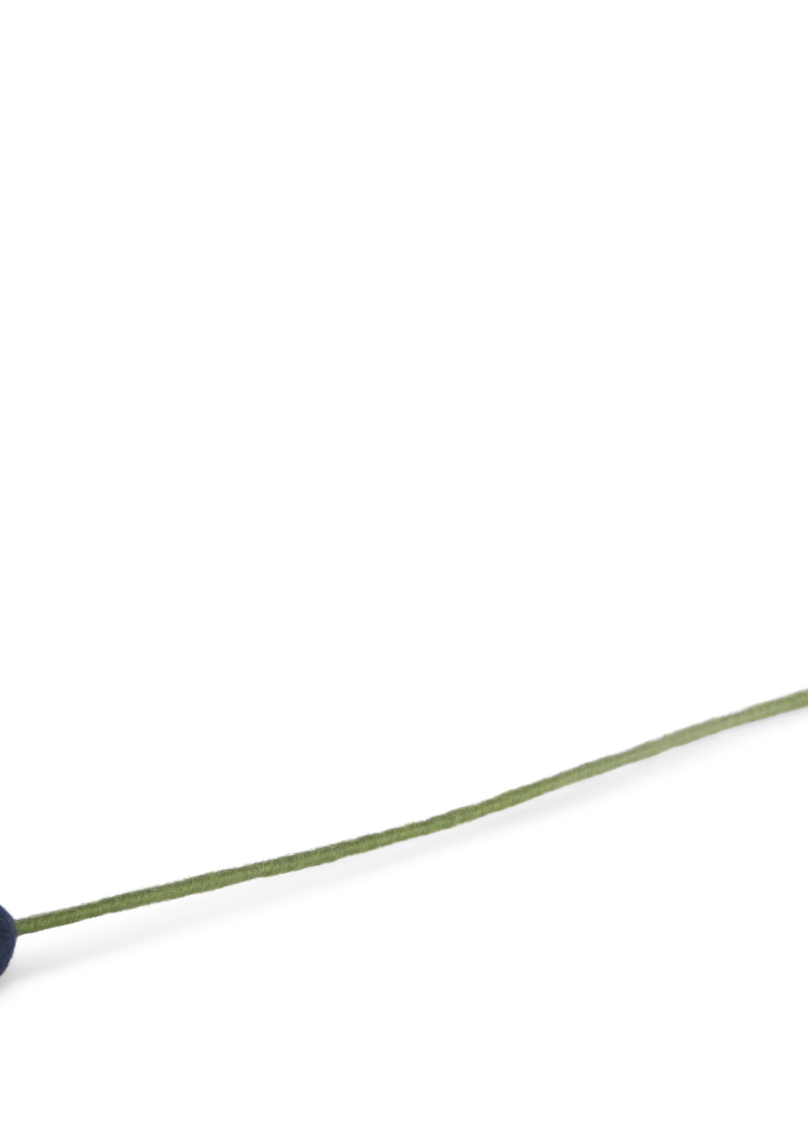 Én Gry & Sif vilten bloem donker blauw 2 cm doorsnede - 30 cm lengte