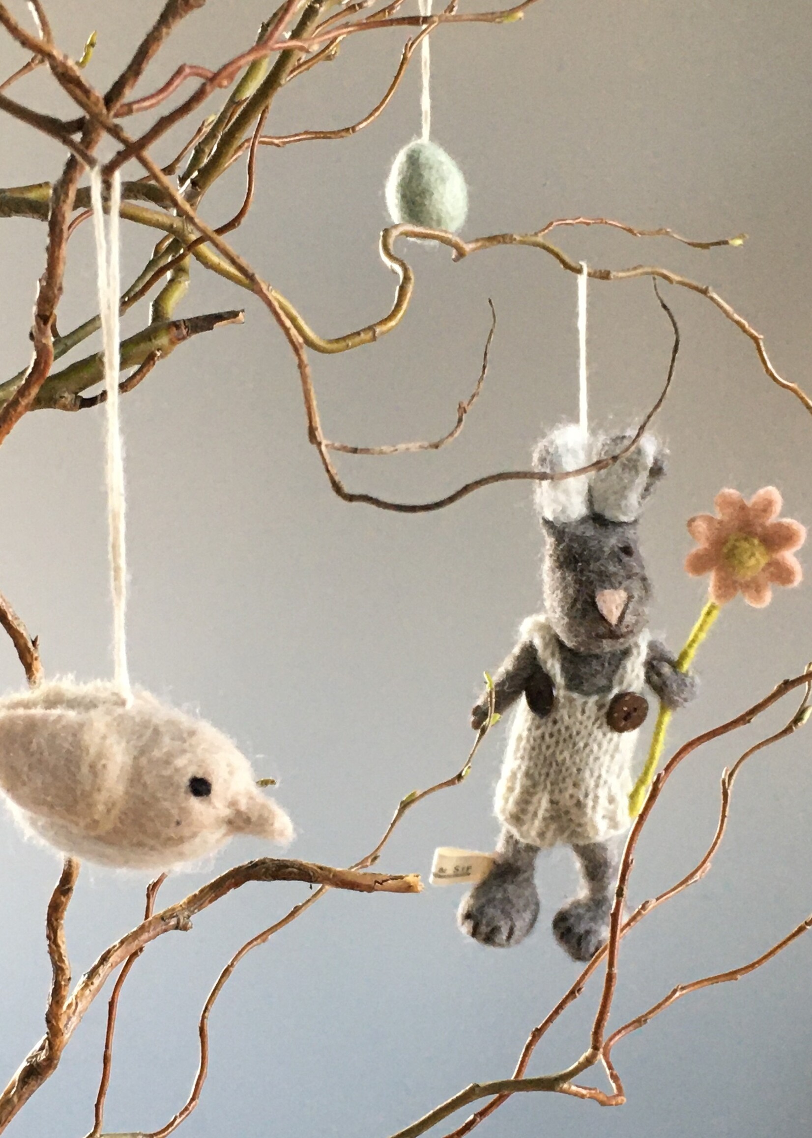 Én Gry & Sif Set van 2 handgemaakte beige vogel hangertjes 4 en 5,5 cm