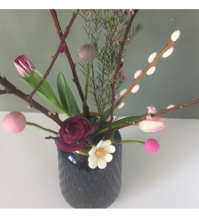 Én Gry & Sif vilten bloem lavendel licht 3 cm doorsnede - 30 cm lengte