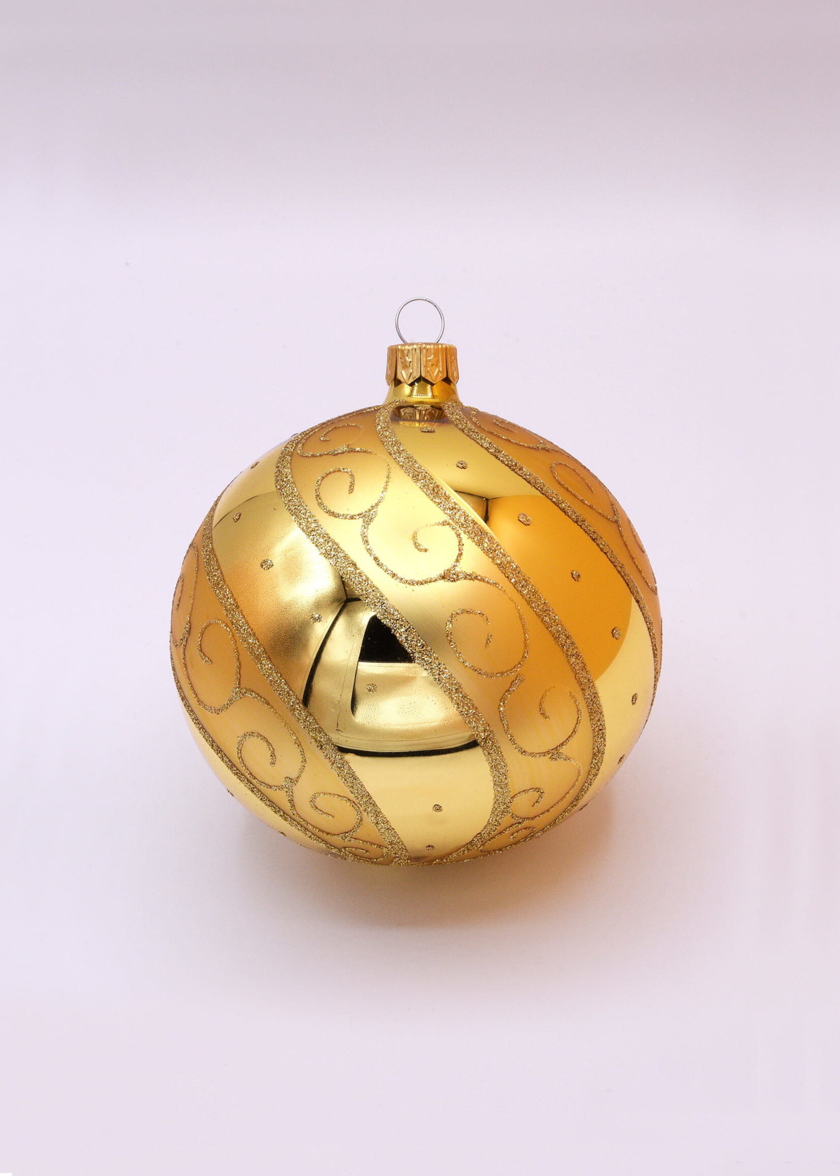 Set van 3 glanzende kerstballen goud met luxe gouden decoratie 8 cm